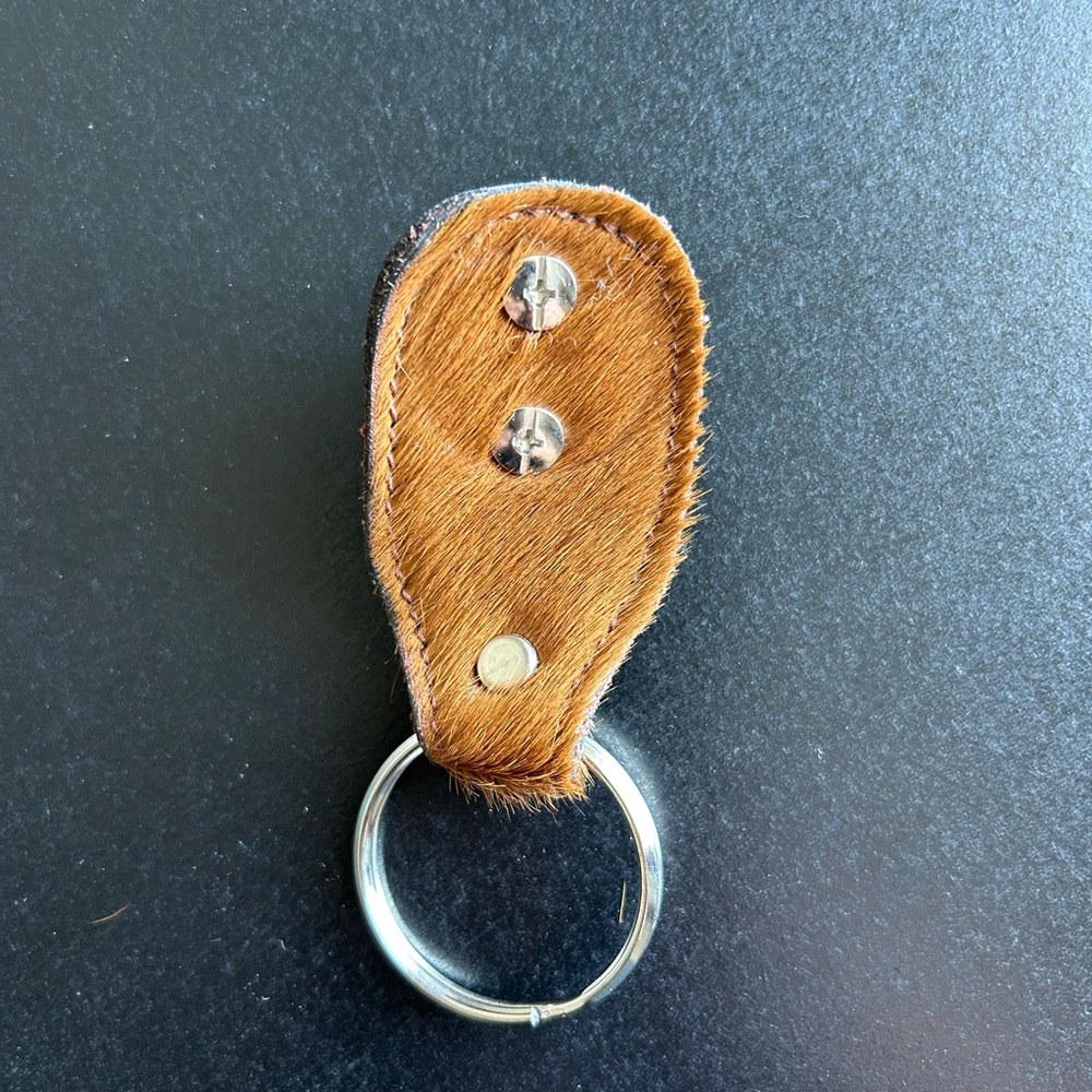 Raviani Handmade Keychain - Picture 2 of 5